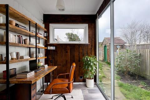 1 bedroom terraced house for sale, Lower Church Road, Burgess Hill