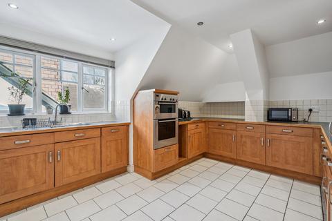 2 bedroom apartment for sale, Marsh Point, Marsh Road, Pinner, HA5