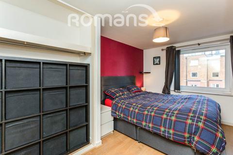 2 bedroom apartment for sale, Winterthur Way, Basingstoke, Hampshire