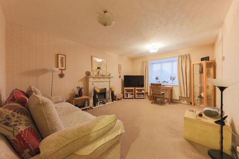2 bedroom semi-detached bungalow for sale, Cranham Close, Killingworth, NE12