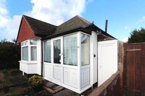 2 bedroom bungalow for sale, Rydens Way, Surrey GU22