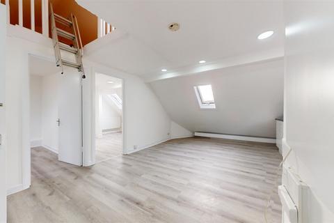 2 bedroom flat to rent, St Paul's Avenue, Willesden Green NW2