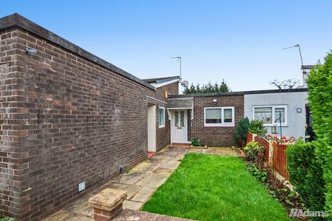 3 bedroom terraced bungalow for sale, Cranage Close, Halton Lodge, Runcorn, WA7 5YN