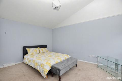 3 bedroom terraced bungalow for sale, Cranage Close, Halton Lodge, Runcorn, WA7 5YN