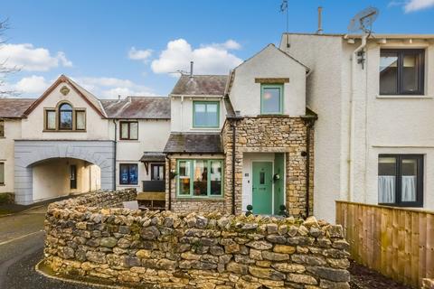 2 bedroom terraced house for sale, 26 Lower Abbotsgate, Kirkby Lonsdale