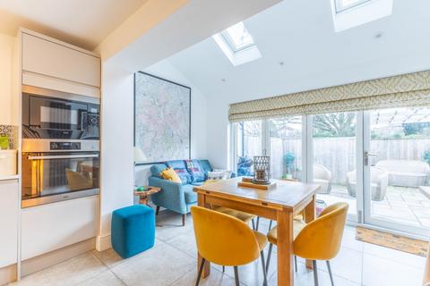 2 bedroom terraced house for sale, 26 Lower Abbotsgate, Kirkby Lonsdale
