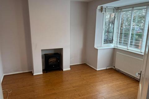 3 bedroom terraced house to rent, Ashton Road, Weymouth