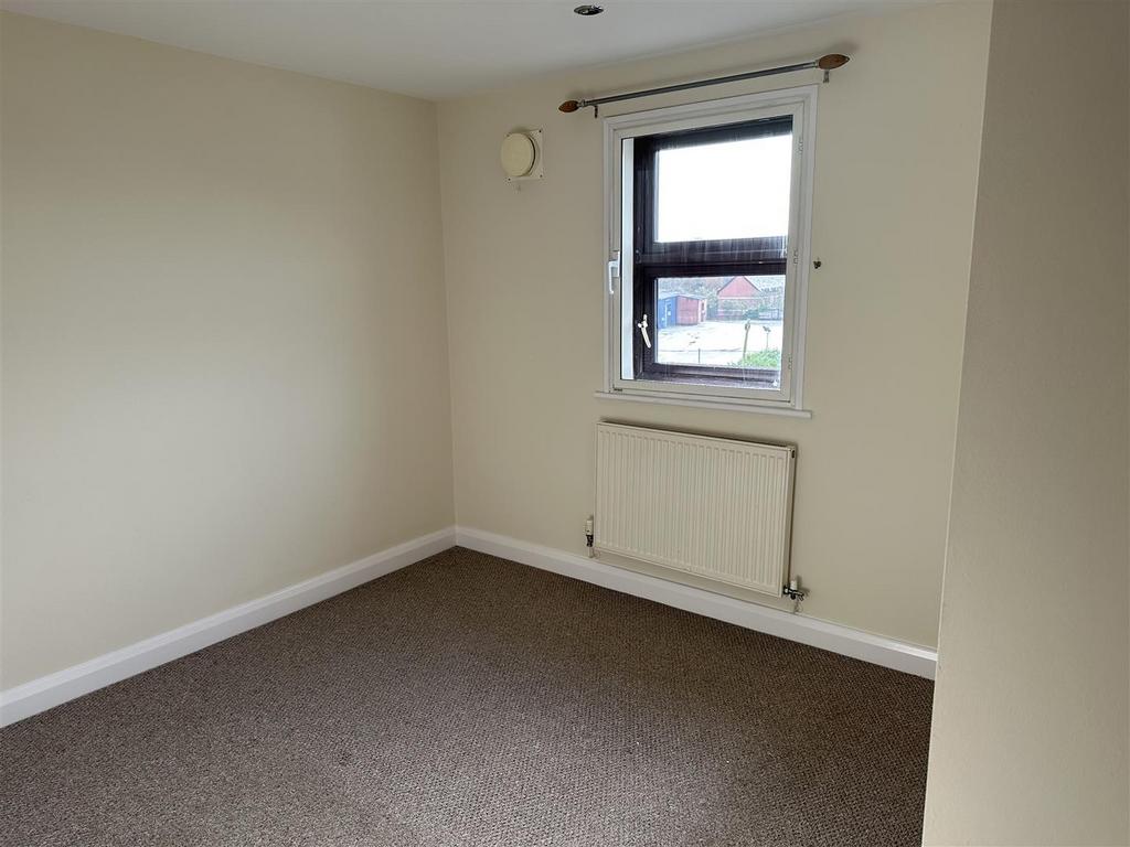 Bedroom 2.jpeg