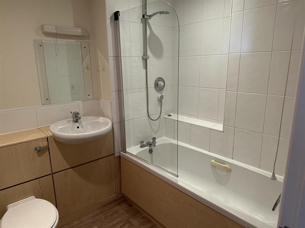 Bathroom.jpeg