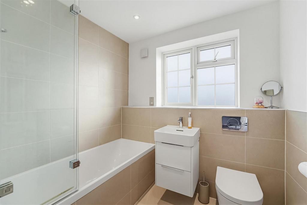 CUMBERLAND CLOSE, 4 (16of44)-13.jpg