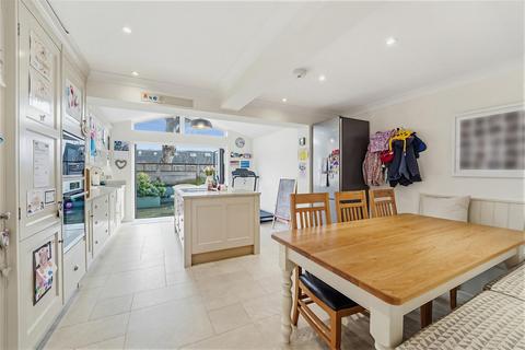 3 bedroom terraced house for sale, Cumberland Close, Wimbledon, SW20