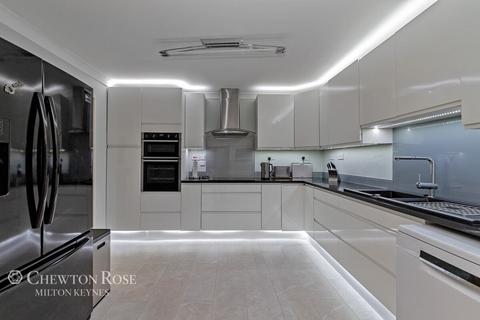 undefined, Broadway Avenue, Milton Keynes