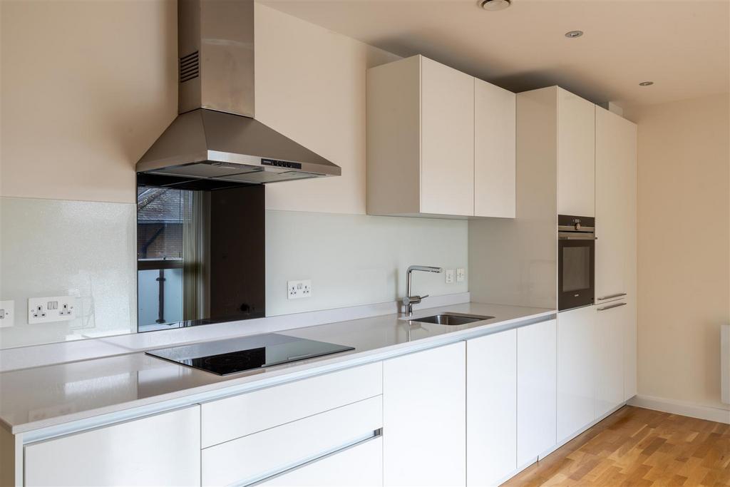 16 Milton House-12.jpg