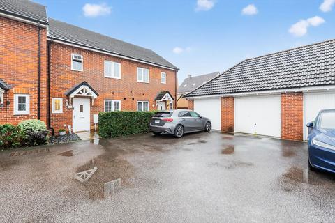 3 bedroom terraced house for sale, Redwing Mews, Wixams