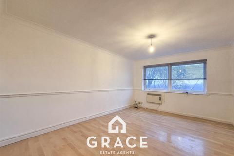 undefined, Chevallier Street, Ipswich