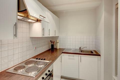 2 bedroom flat to rent, PELHAM COURT, FULHAM ROAD, London, SW3