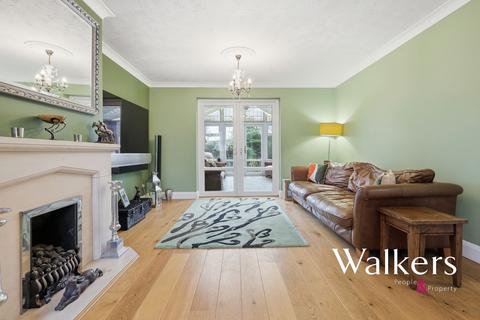 4 bedroom detached house for sale, Armonde Close, Boreham