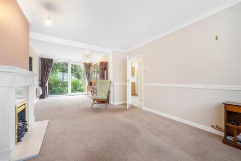 undefined, Brookside Road, Istead Rise, Gravesend, DA13