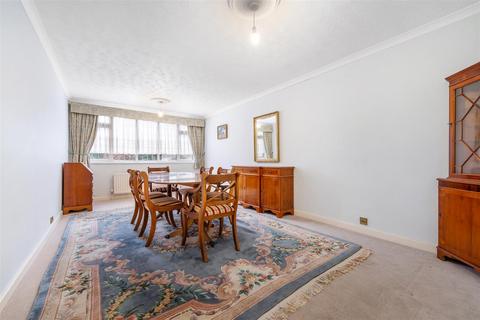 undefined, Brookside Road, Istead Rise, Gravesend, DA13