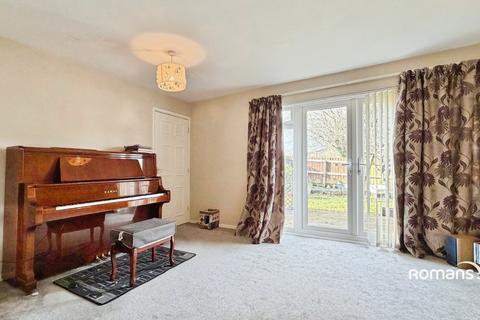 undefined, Quilter Road, Basingstoke, Hampshire