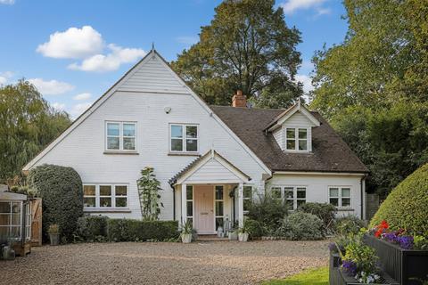 Henley-On-Thames RG9