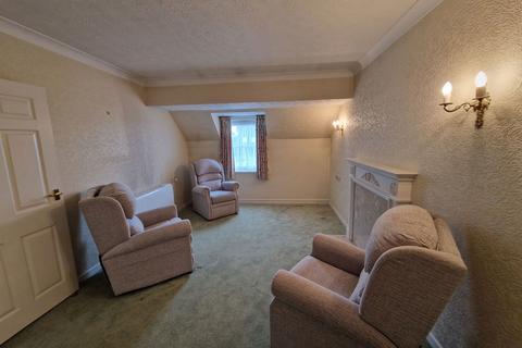 1 bedroom flat for sale, Hamilton Court, Salterton Road, Exmouth, EX8 2BR