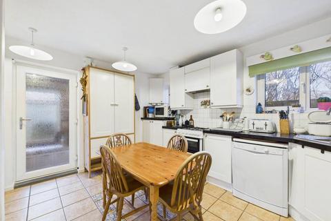 4 bedroom detached bungalow for sale, The Green, Lund, YO25 9TE