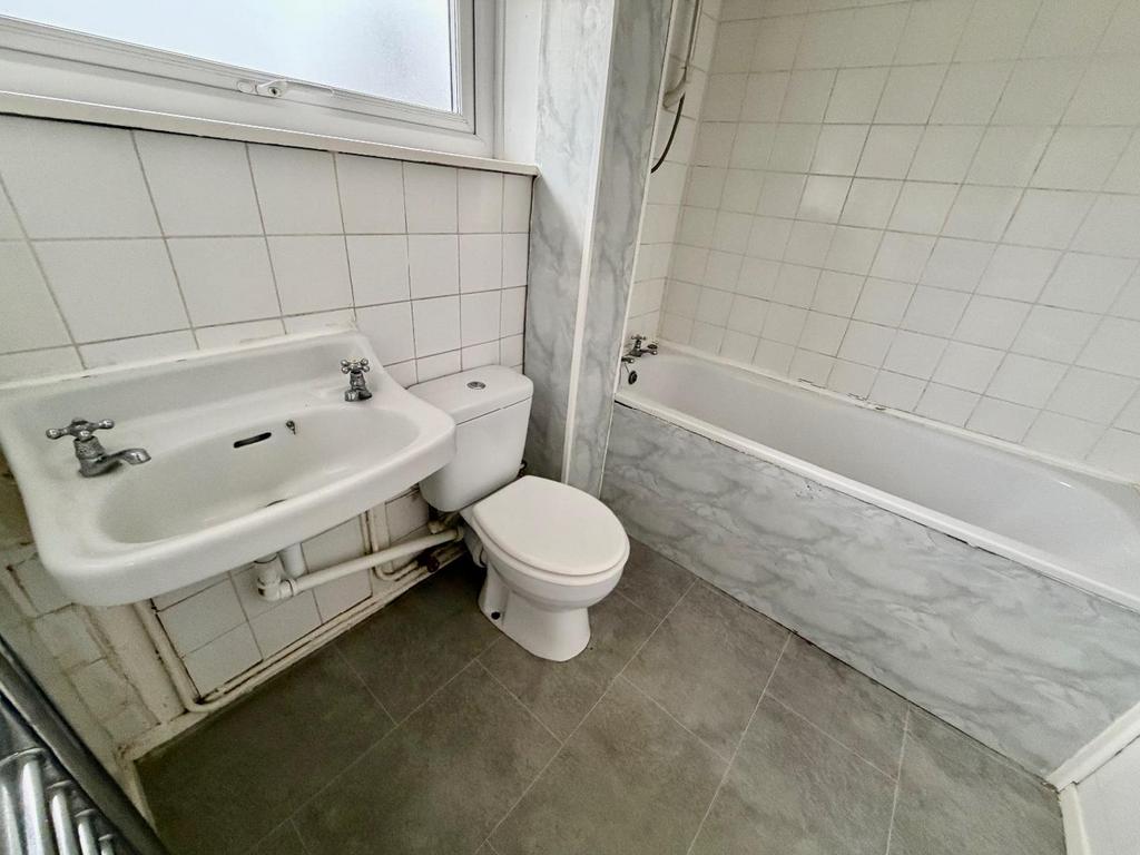 Bathroom/w.c.