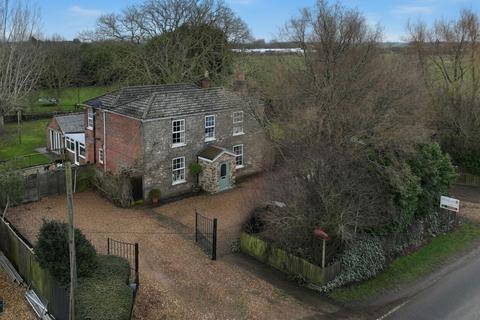 6 bedroom detached house for sale, Lynn Road, Walton Highway, PE14