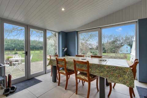 6 bedroom detached house for sale, Lynn Road, Walton Highway, PE14