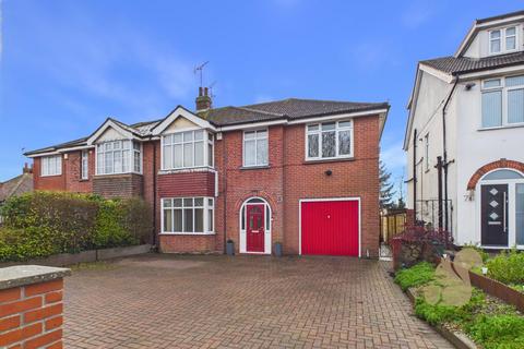 St. Andrews Avenue, Colchester
