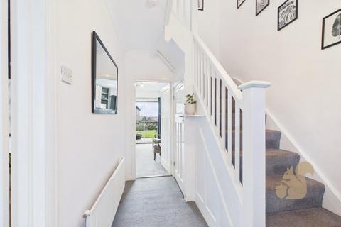 5 bedroom semi-detached house for sale, St. Andrews Avenue, Colchester