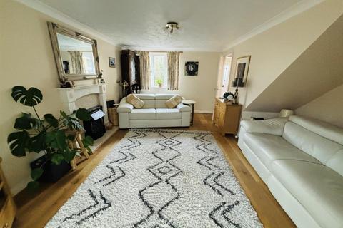 undefined, Pound Way, Southam