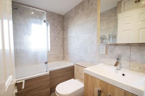 1 bedroom flat to rent, Caroline Close, West Drayton, UB7