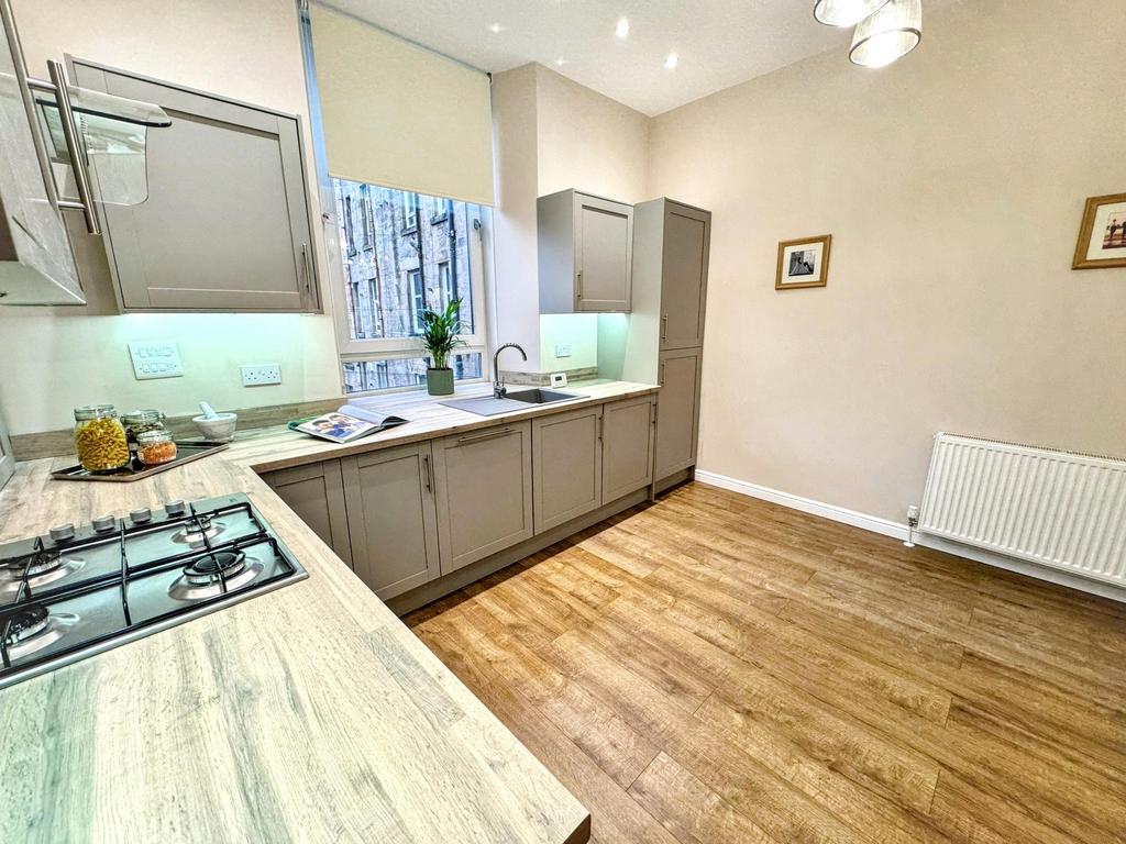 Kitchen 3