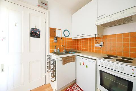 undefined, Eaton Rise, London, W5