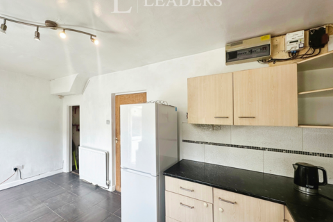 2 bedroom terraced house to rent, Bilbrook Grove, B29