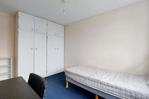 undefined, Kings Road, Chelmsford, Essex, CM1