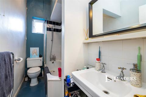 1 bedroom flat to rent, Camberwell Grove, London, SE5