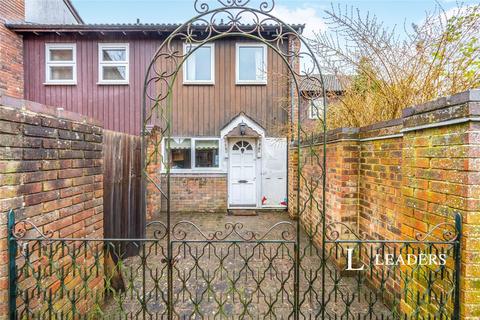 undefined, Hills Close, Great Linford, Milton Keynes, MK14