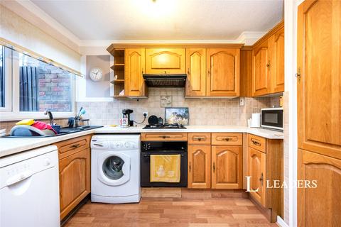undefined, Hills Close, Great Linford, Milton Keynes, MK14