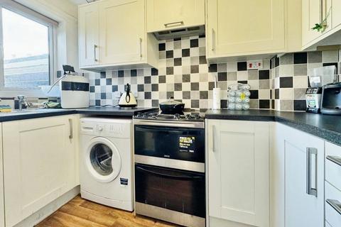 2 bedroom house to rent, Brockwell Court, Norwich, NR3