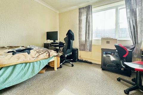 2 bedroom house to rent, Brockwell Court, Norwich, NR3