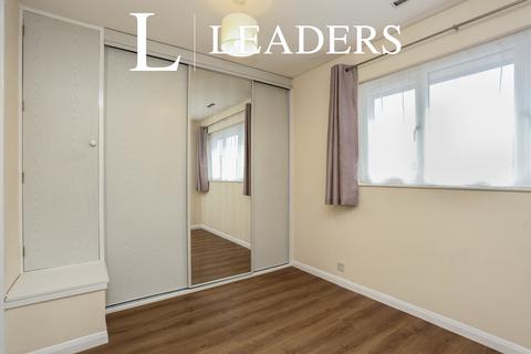 2 bedroom terraced house to rent, Shirley Crescent, BR3