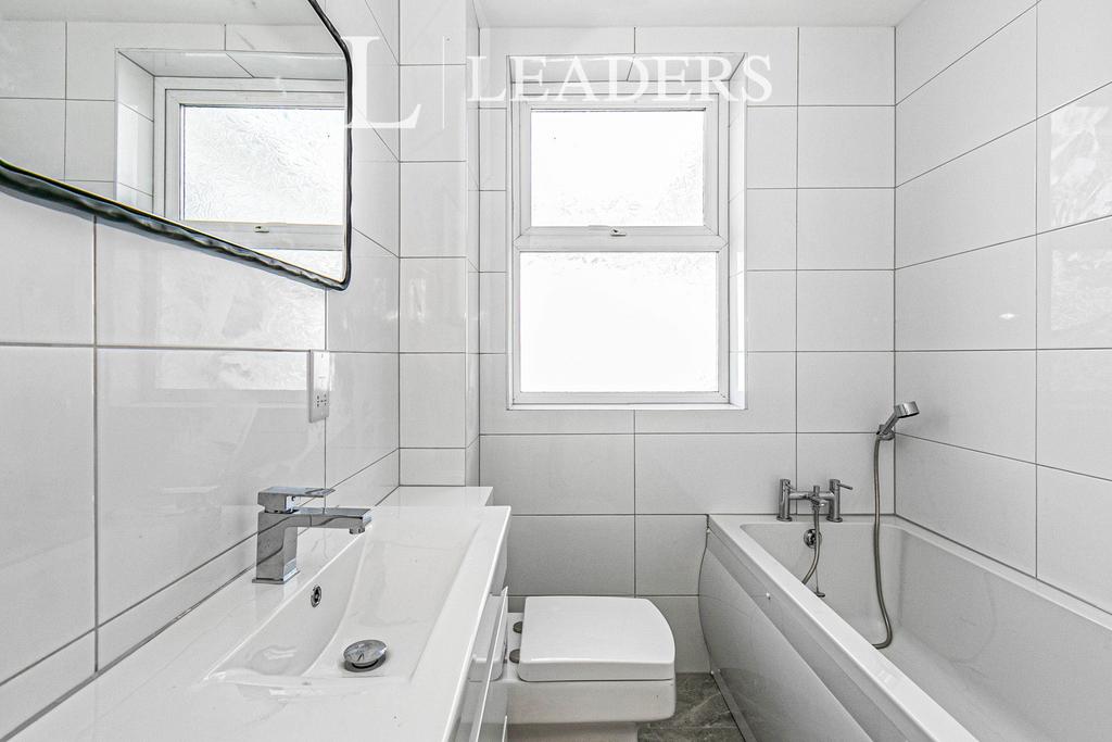 Bathroom/wc with a s