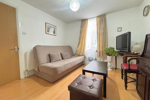2 bedroom flat to rent, Kirkdale, Sydenham, SE26