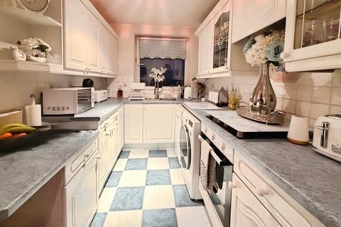 undefined, West Parade, West Sussex BN11