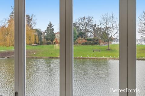 3 bedroom end of terrace house for sale, North Street, Dunmow, CM6