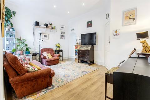 2 bedroom apartment for sale, Townsend Road, London, N15