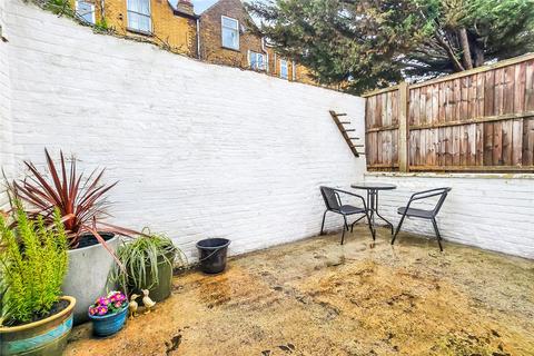 2 bedroom apartment for sale, Townsend Road, London, N15